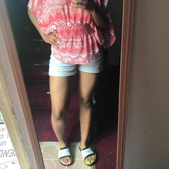 Large - American Dream - Pink and White Blouse - Picture 2 of 6